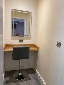 Exeter Court Hotel