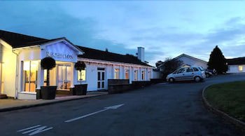 Exeter Court Hotel