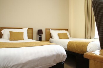 Exeter Court Hotel