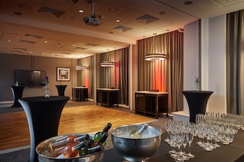 Doubletree By Hilton Manchester - Piccadilly