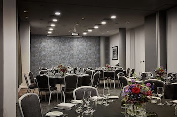 Doubletree By Hilton Manchester - Piccadilly
