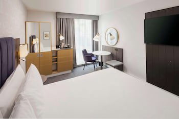 Doubletree By Hilton Manchester - Piccadilly