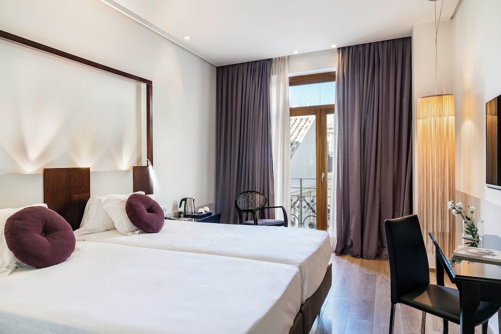 Vincci Palace Hotel