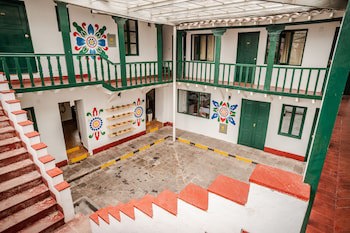 Cusco Plaza Nazarenas