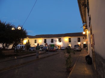 Cusco Plaza Nazarenas
