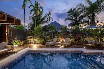 Arenal Manoa & Hot Springs Resort
