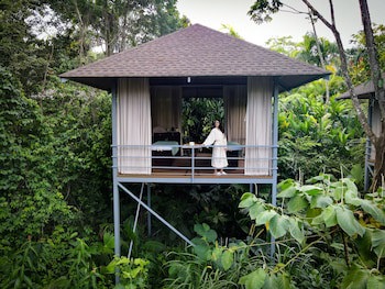 Arenal Manoa & Hot Springs Resort