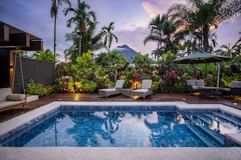 Arenal Manoa & Hot Springs Resort