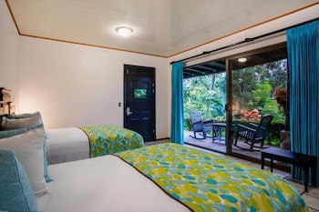 Arenal Manoa & Hot Springs Resort