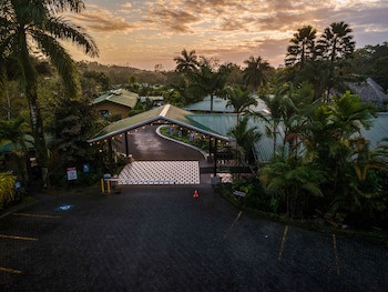 Arenal Manoa & Hot Springs Resort