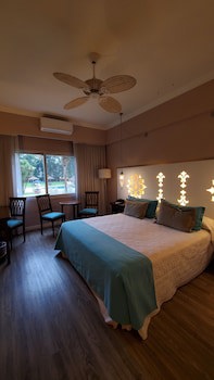 Howard Johnson By Wyndham Resort Pilar