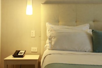 Country International Hotel