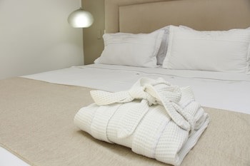 Country International Hotel
