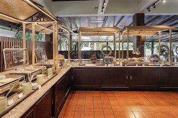 The Legend Chiang Rai Boutique River Resort And Spa