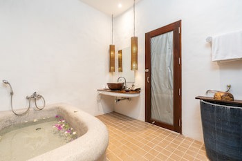 The Legend Chiang Rai Boutique River Resort And Spa