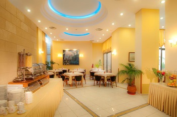 Alexandra Hotel galeri fotoğrafı