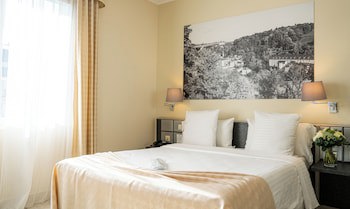 Best Western Plus Grand Hotel Victor Hugo
