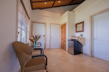 Placencia Resort