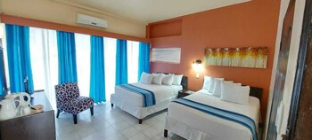 Tropikist Beach Hotel & Resort