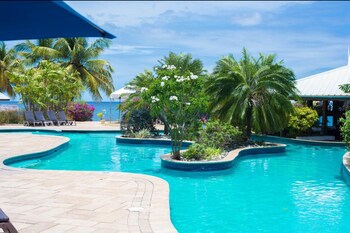Tropikist Beach Hotel & Resort