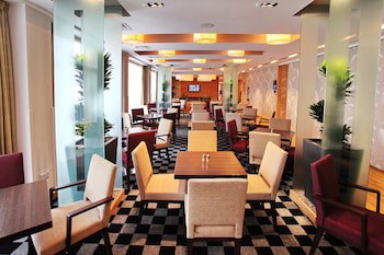 Holiday Inn Express Birmingham Redditch, An Ihg Hotel