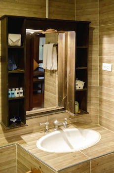Phowadol Resort & Spa