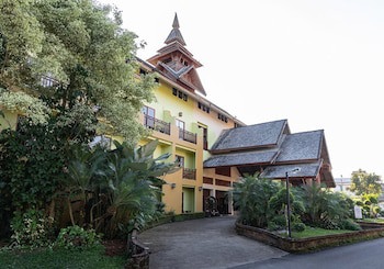 Phowadol Resort & Spa