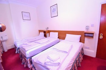 Bridge Park Hotel
