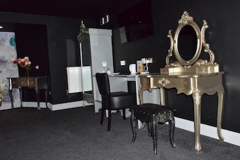 Bridge Park Hotel