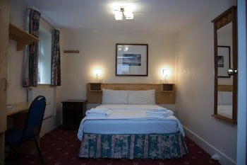 Bridge Park Hotel