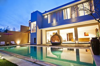 Danoya Villa - Private Luxury Residences