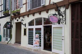 Colmar Tropicale