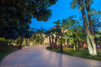 Borei Angkor Resort & Spa