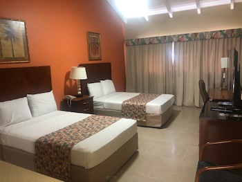 Carls Unique Inn