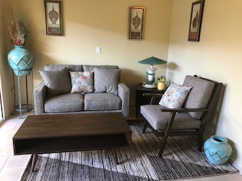Carls Unique Inn