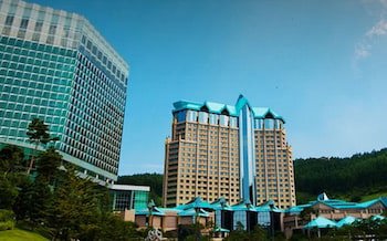High1 Grand Hotel Main Tower