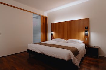 New Ipoint Hotel galeri fotoğrafı