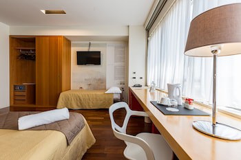 New Ipoint Hotel galeri fotoğrafı