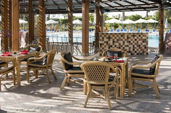 Swiss Inn Pyramids Golf Resort galeri fotoğrafı