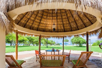Hotel Punta Teonoste