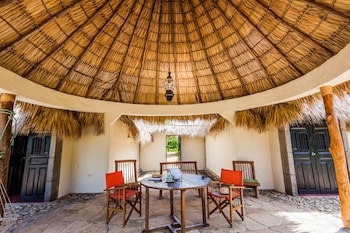 Hotel Punta Teonoste