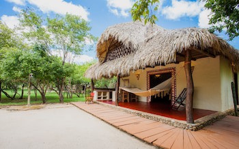 Hotel Punta Teonoste