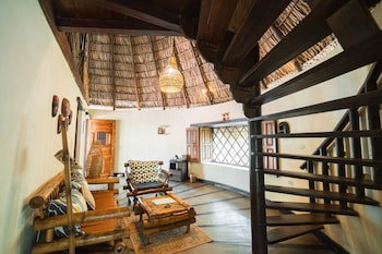Hotel Punta Teonoste