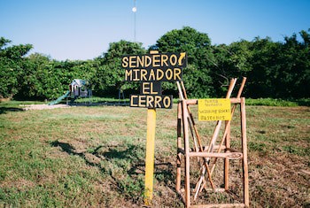 Hotel Punta Teonoste