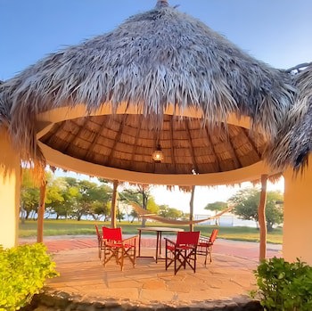 Hotel Punta Teonoste