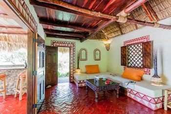 Hotel Punta Teonoste