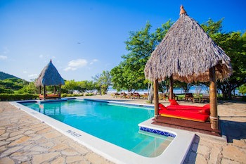Hotel Punta Teonoste