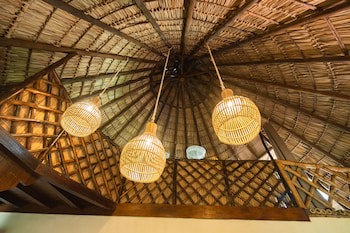 Hotel Punta Teonoste