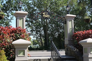 The Rose Hotel