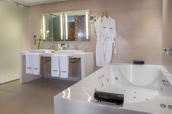 Barcelo Malaga